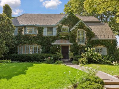 1930 Knox Ave S