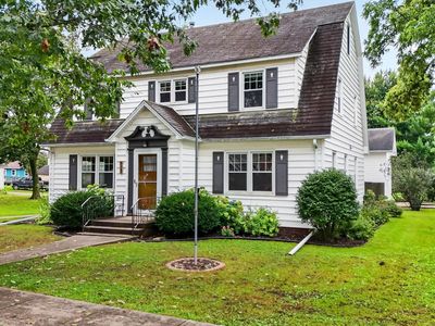 Property at 723 6th St, Allison, IA