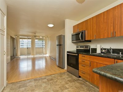 1423 Emerson St APT 213