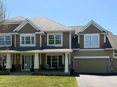 3742 Crosscliffe Path