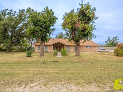 Property at 711 Robert Lee Hwy, Sterling City, TX