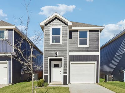 205 Tall Cedar Way