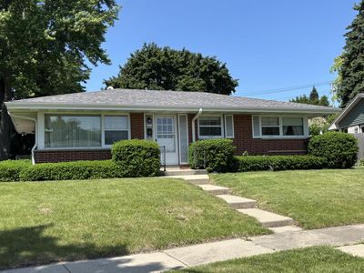 9035 West Burdick AVENUE