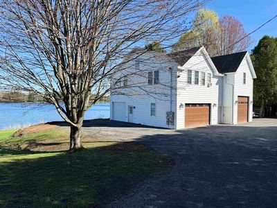 333 Lakeshore Dr