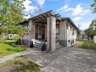 2816 2nd Ave N