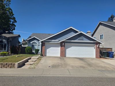 8212 Newbury Park Ct