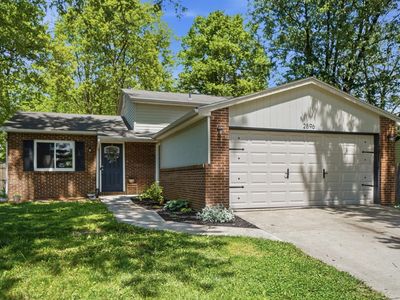 2896 Chimney Point Dr