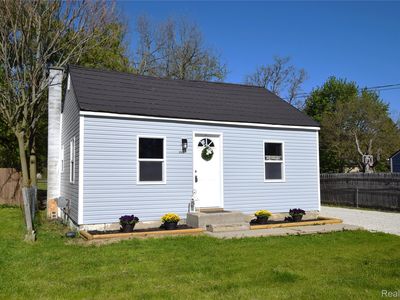 Property at 3508 Fern Ave, Burton, MI