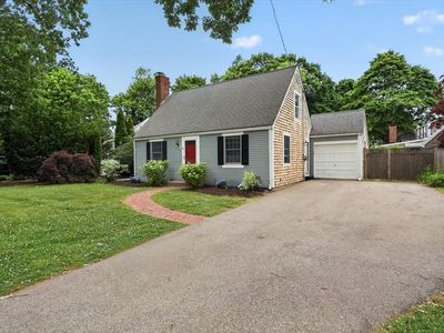 16 Bradley Woods Dr
