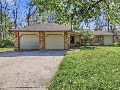 19108 N Little John Ln
