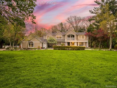 2085 Quarton Rd