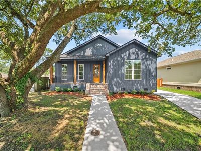 4810 Galahad Dr