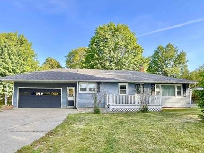 1683 Shorewood Dr