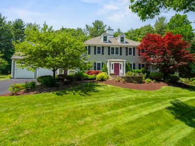 10 S Pasture Ln