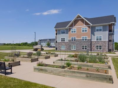 2592 Middle Rd #313