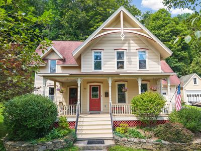 90 Grove St