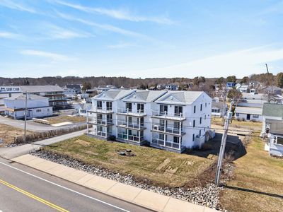 790 York Street #4