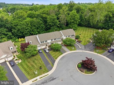 435 Rabbit Hill Ln