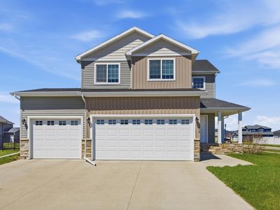 1206 Commander Dr W