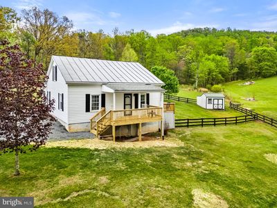 2459 Thoroughfare Rd
