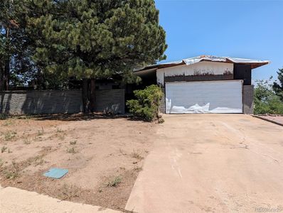 950 S Foothill Drive