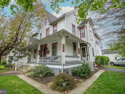 118 E Broad St