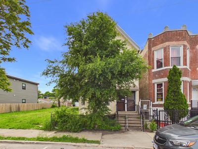 4734 S Racine Ave