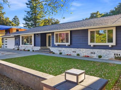 432 8th Ave