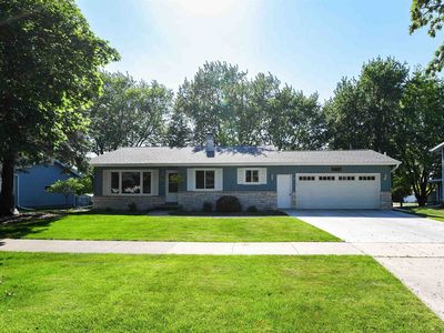 1006 Martin Ave