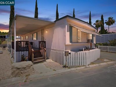 Property at 54 Koch Ln, Concord, CA