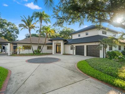2521 LAKE ELLEN DRIVE