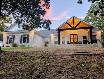 102 Merritt Rd