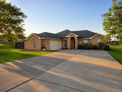 105 Hillside Dr