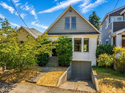 747 N 73rd Street