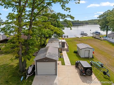 Property at 72 Sundago Park St, Hastings, MI