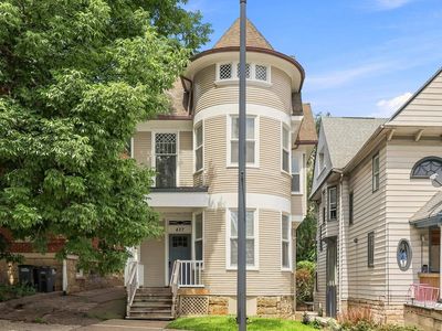 437 Loras Blvd