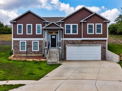 3751 SW Summerfield Dr