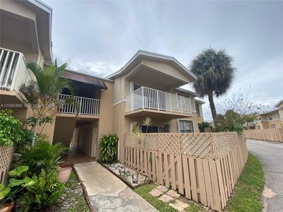 4154 NW 79th Ave APT 2C