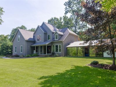 2111 Leesburg Grove City Rd