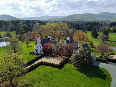 4749 Wesley Chapel Rd