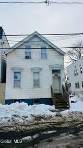 516 1st Street