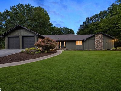 208 Eastland Dr