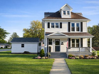 Property at 195 3rd Ave, Clifton, IL