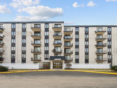 9118 W Elmwood Dr APT 3K