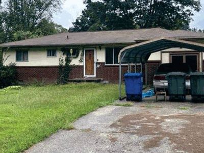 3372 Adkins Rd