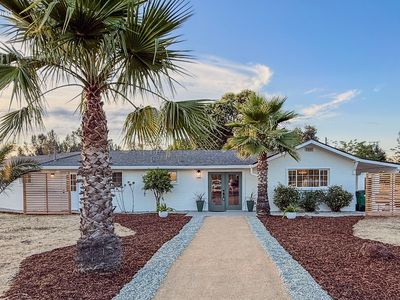 17908 Strawberry Ln