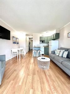 6102 Seawall Blvd #217