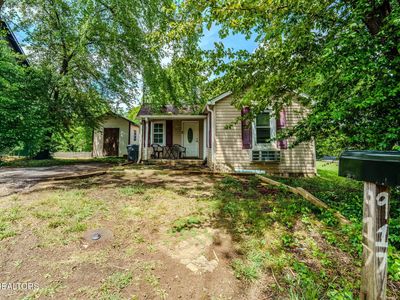 917 East Rd