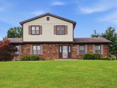 24 Ashlock Dr