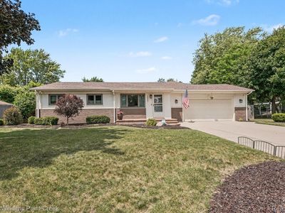 1087 Collingwood Dr
